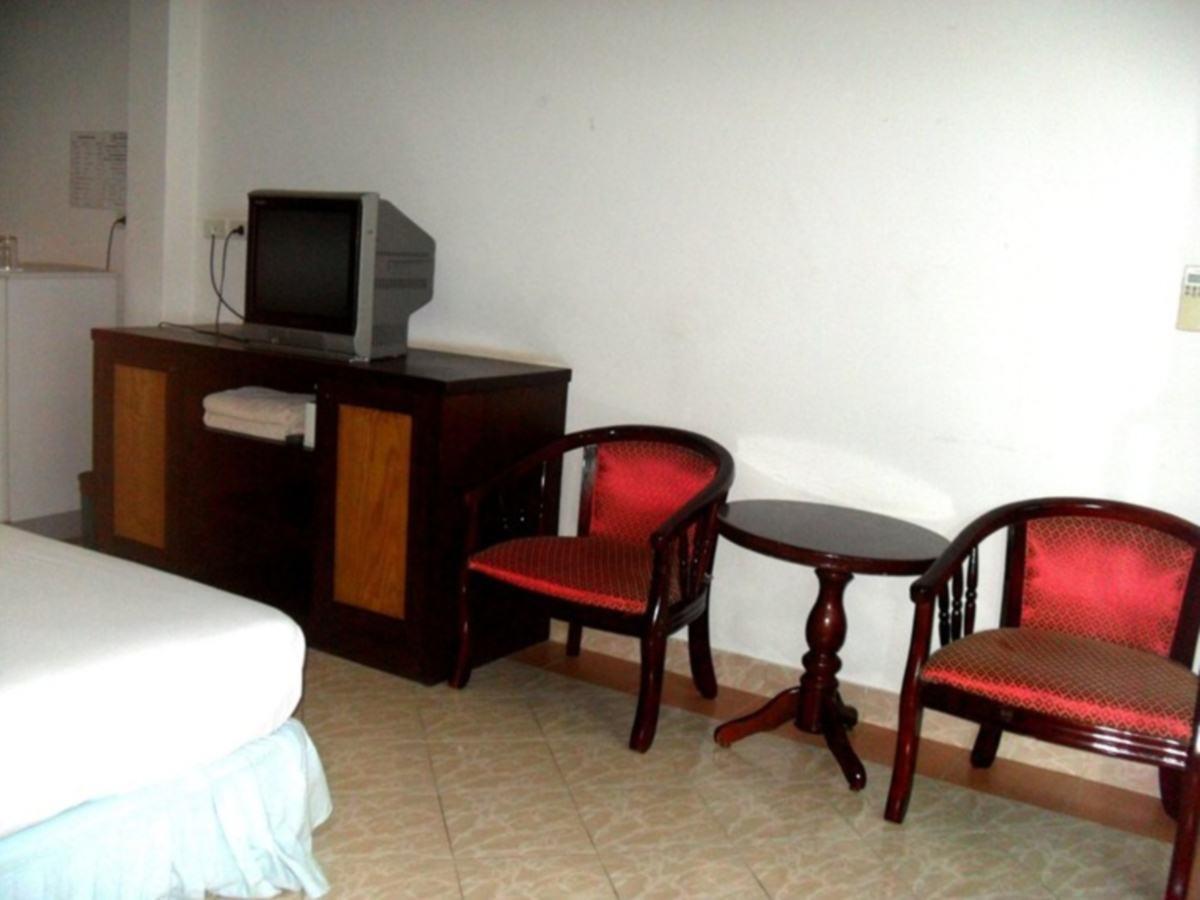 Mm House Hotel Ко Самуи Екстериор снимка